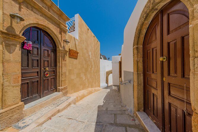 Boat Trip to LINDOS with Swimming Stops at Anthony Quinn's & Tsambika Bays - Practical tips that help you enjoy both Lindos and the bays
