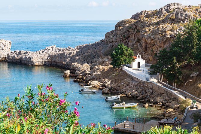 From Rhodes: Easy Morning Transfer to Lindos & 4 Hours Free Time - Lindos Viewpoint: that 5-minute photo stop you’ll be glad you took