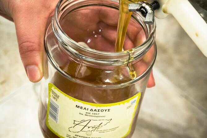 Honey production &Tasting experience " Areti Honey " - Areti Honey in Rhodes: the 90-minute experience that feels like a real workshop