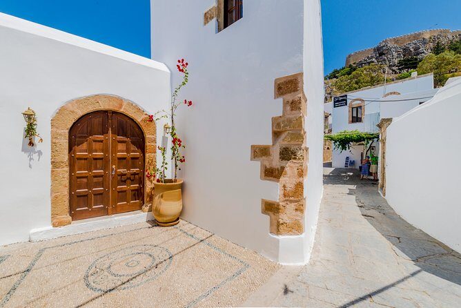 Lindos by Express MiniBus (Small Group) - Practical pacing: how to handle the walk back to the minibus