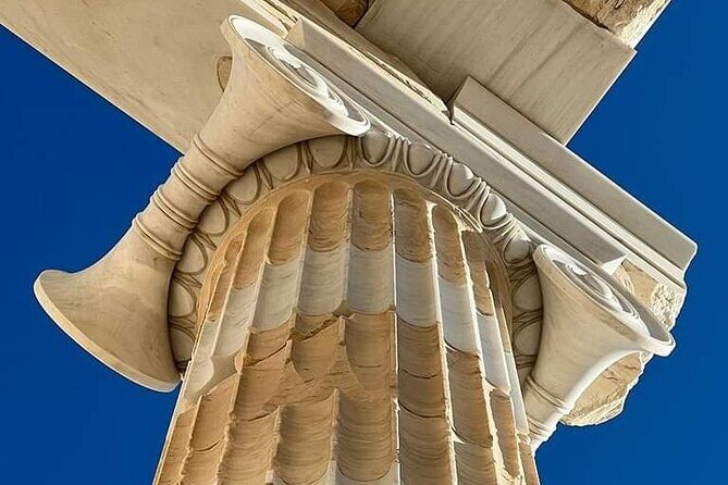 Majestic Rhodes: Lindos, Old Town, History, Culture & Wine Tour - Lindos village and the 116m cliff Acropolis option