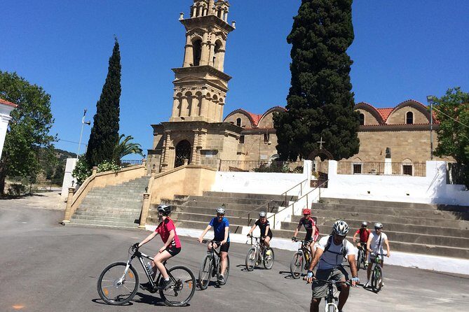 Mountain Biking Red Water - How the day starts: hotel pickup, Haraki launch, and bike fitting