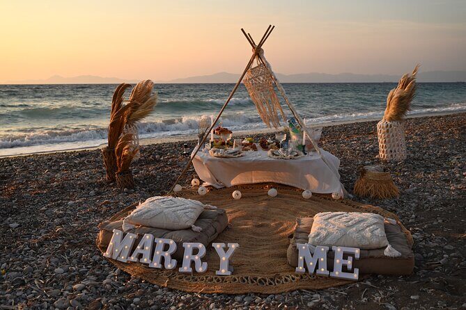 Private Picnic Rhodes Greece - Making it personal: anniversaries, dates, and proposals