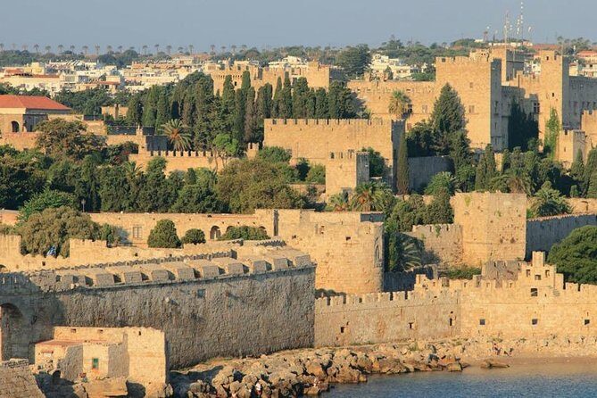 Private Tour in The Jewish Quarter & Grand Master's Palace - What’s Included (and What’s Not) in Plain English