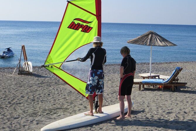 Private windsurf lesson in Lardos/Rhodes - The 60-minute flow: from first rides to learning a turning return
