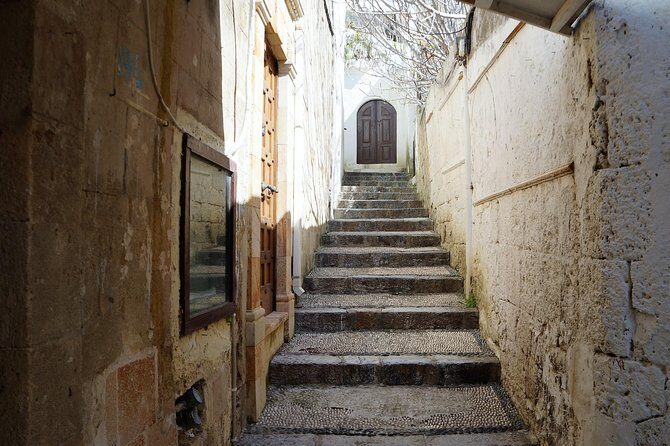 RHODES BEST INTRODUCTION - FOR FIRST TIME VISITORS - HALF DAY - Up to 4 People - Church of the Annunciation: gothic wall paintings and chandelier views