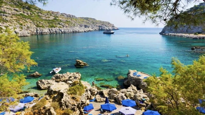 Rhodes: Boat Party Cruise with Live DJ - Getting On Board at 5 PM: DJ Energy Sets the Tone