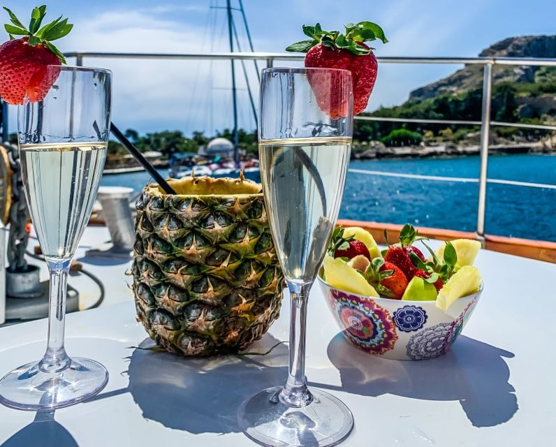 Rhodes: Cruise with 3 Stops, Lunch and Unlimited Drinks - Timing That Works: How the 5.5 Hours Feels Balanced