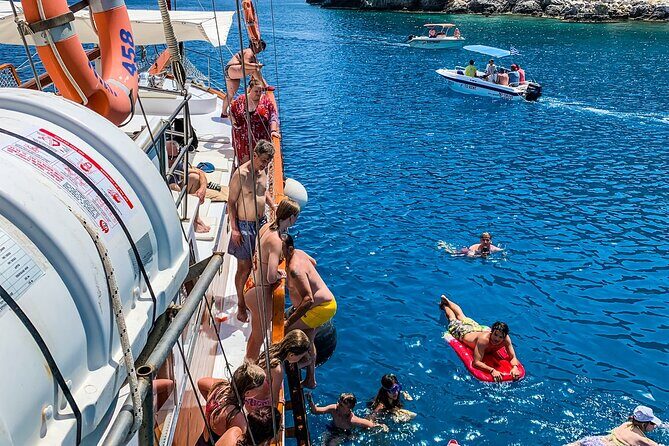 Rhodes Day Cruise (with lunch & unlimited drinks) 5,5 Hours - How 5.5 hours on the water really plays out