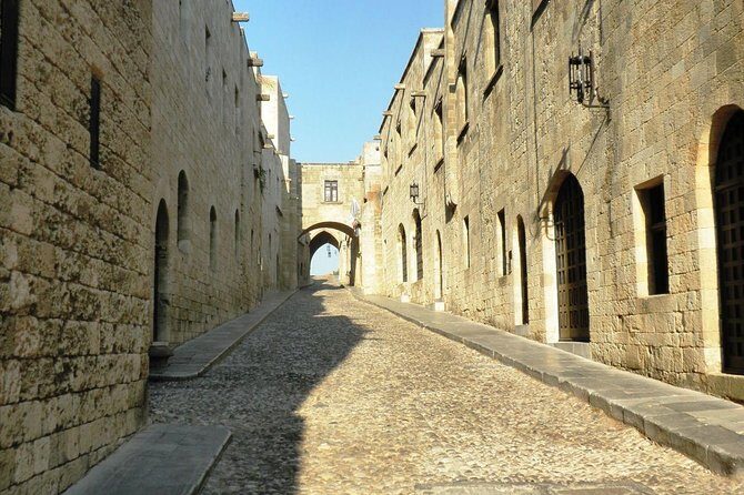 Rhodes Old Town Walking Tour (Small Group) - Pickup, Meeting Point, and How to Not Lose Time