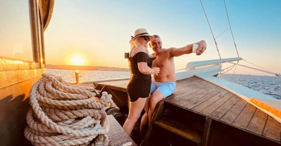 Rhodes: Sunset Cruise with Greek BBQ and Unlimited Drinks - Greek BBQ on Board: What You Can Expect to Eat