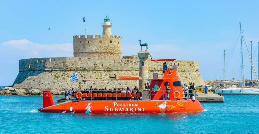 Rhodes Town: Submarine Cruise with Underwater Views - Mandraki Harbour start: getting on Poseidon Submarine without stress
