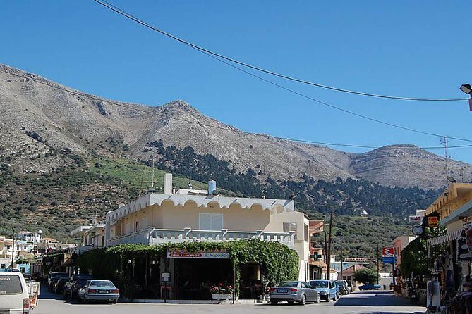 RHODES WINE TOUR - Private Half Day tour - 4 pax - Ebonas Winecellar: tastings at two producers with local bites