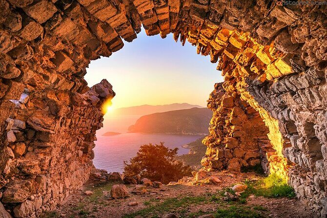Semi-Private Walking Tour of Rhodes Old Town from the Cruise Port - Free Time in Rhodes Old Town: A Smart Way to Plan Your Own Day