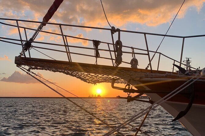 Sunset Cruise in Rhodes with unlimited drinks & snacks - Crew Energy: Theodore’s Host Style (and the Overall Service)