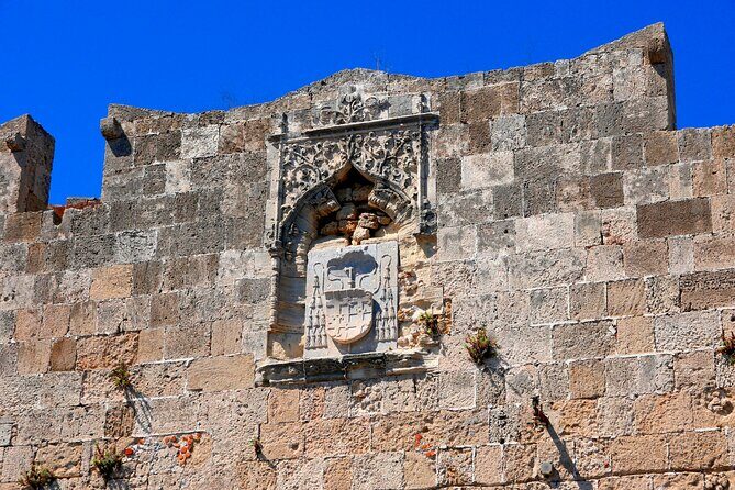 The Palace of the Grand Master. Self-guided Audio Tour - Entering the Palace with a Self-Guided Audio Plan