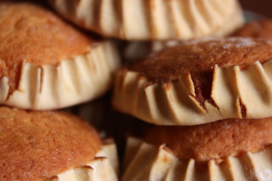 Walking Food Tour in the Medieval Town of Rhodes - Your first bites: Greek coffee, spices, spoon sweets, and cookies